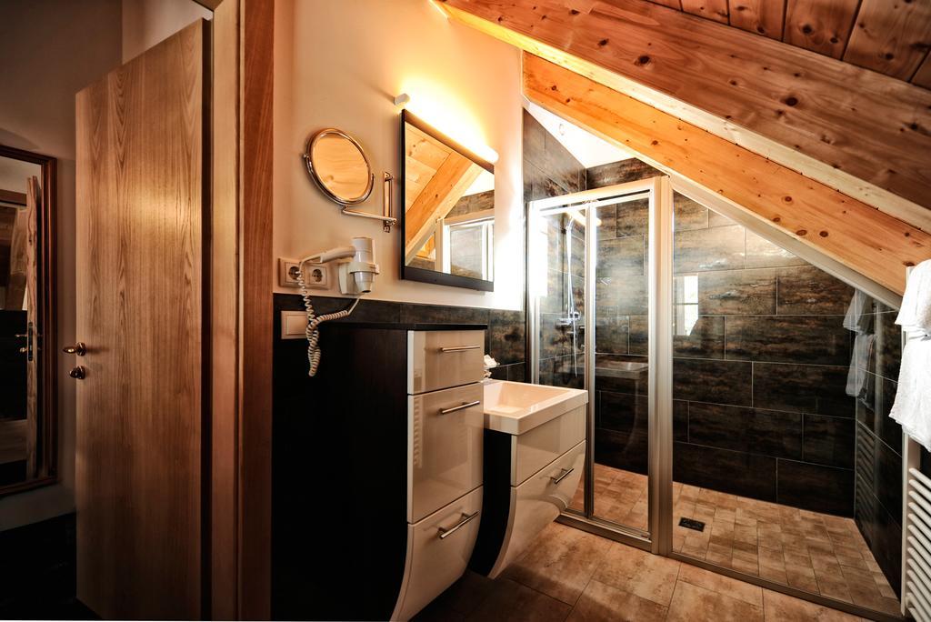 Hotel Fatlar Ischgl Ngoại thất bức ảnh